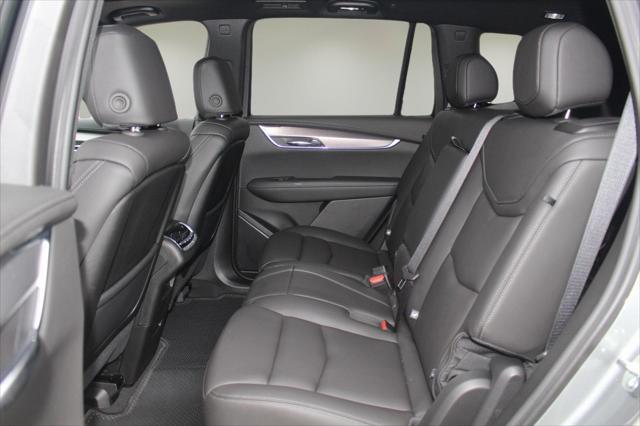 new 2025 Cadillac XT6 car, priced at $48,690