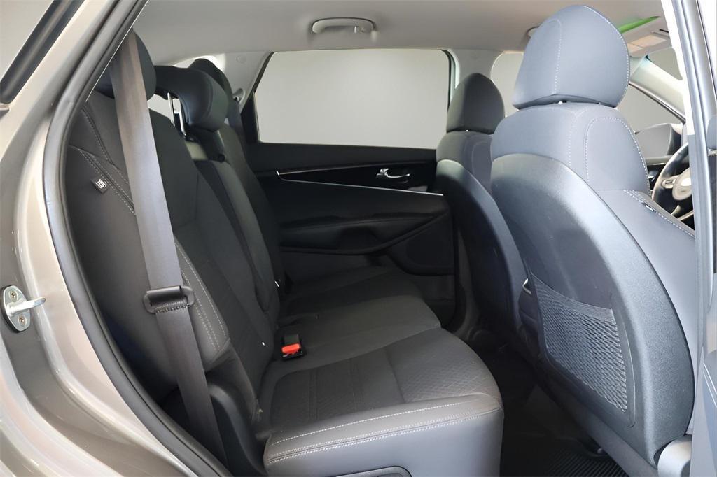 used 2018 Kia Sorento car, priced at $16,294