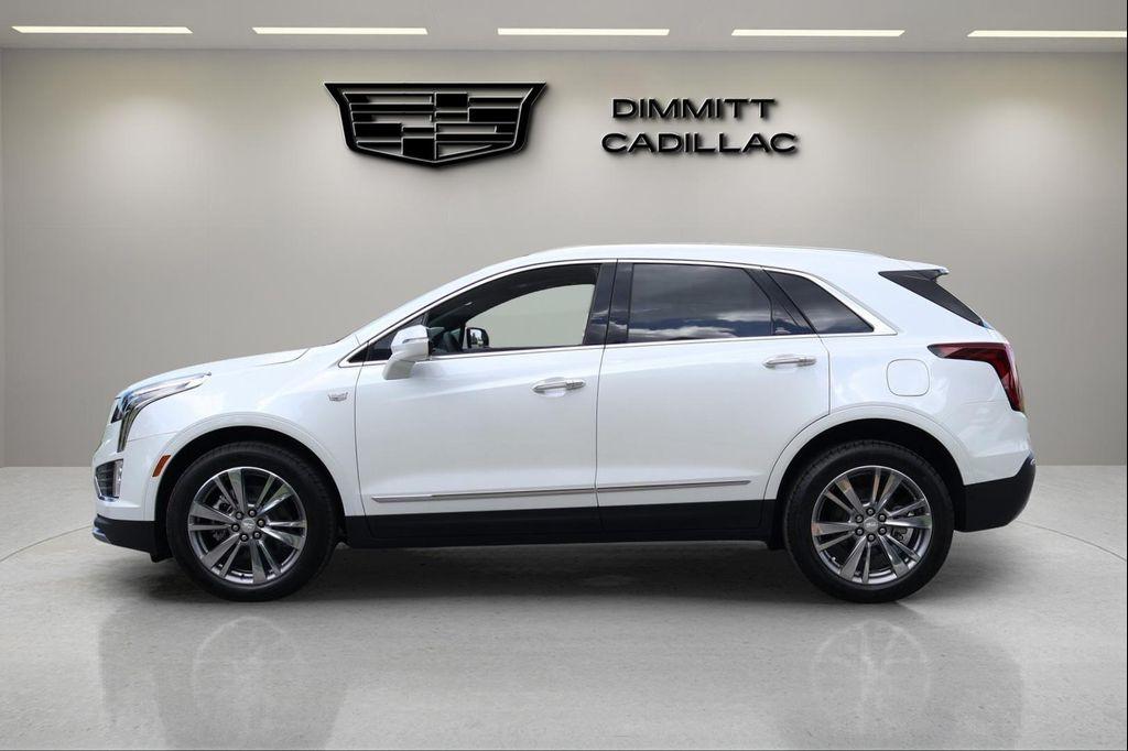 new 2025 Cadillac XT5 car, priced at $55,232