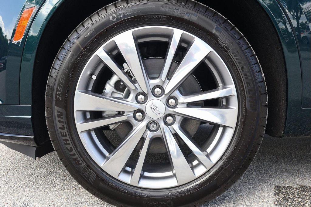new 2025 Cadillac XT6 car, priced at $55,026