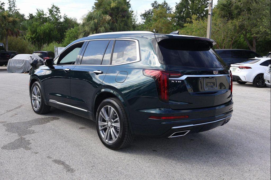 new 2025 Cadillac XT6 car, priced at $55,026