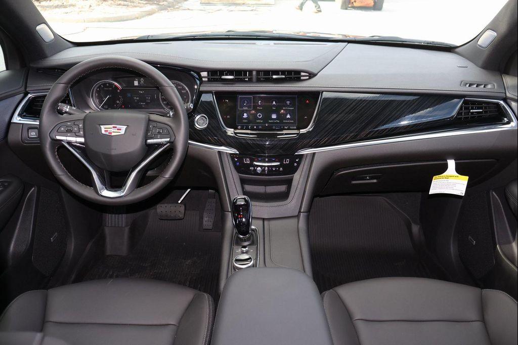 new 2025 Cadillac XT6 car, priced at $55,026