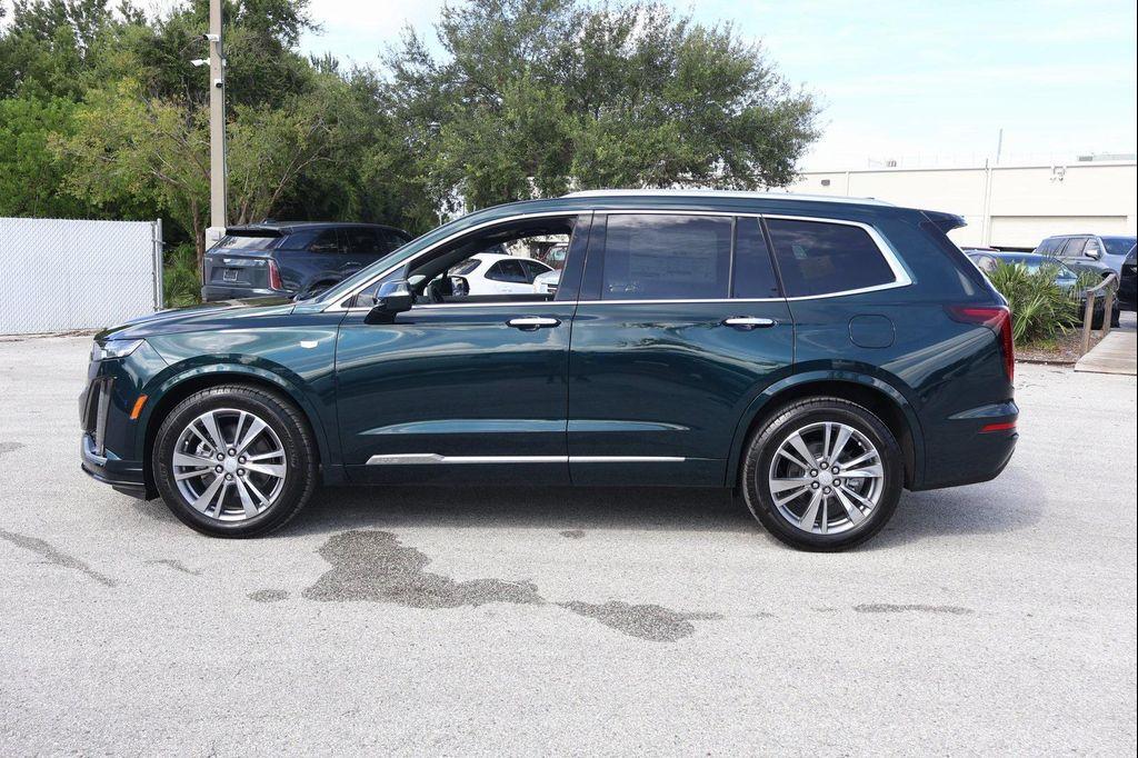new 2025 Cadillac XT6 car, priced at $55,026
