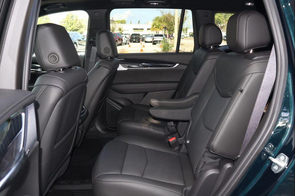 new 2025 Cadillac XT6 car, priced at $55,026