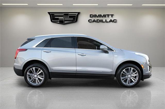 new 2025 Cadillac XT5 car, priced at $48,410