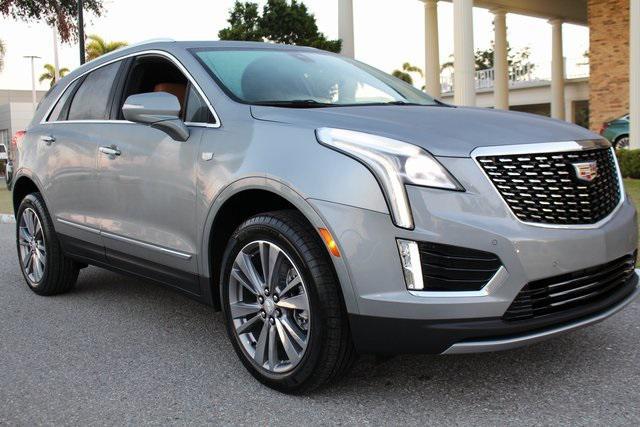 new 2025 Cadillac XT5 car, priced at $51,990