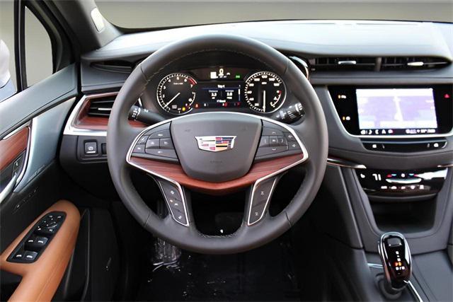 new 2025 Cadillac XT5 car, priced at $48,410