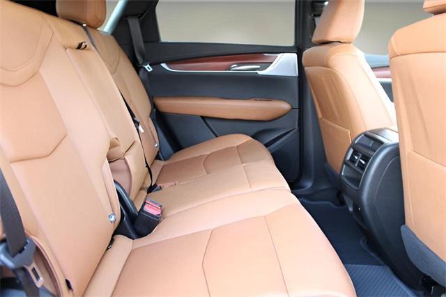 new 2025 Cadillac XT5 car, priced at $48,410