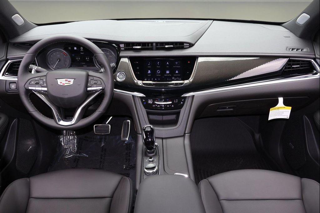 new 2025 Cadillac XT6 car, priced at $64,182