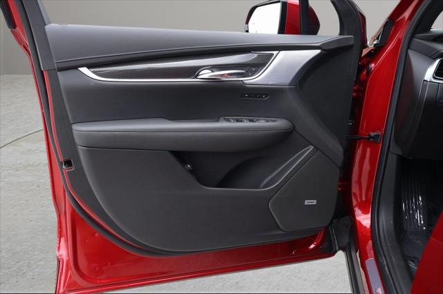 new 2025 Cadillac XT6 car, priced at $67,665