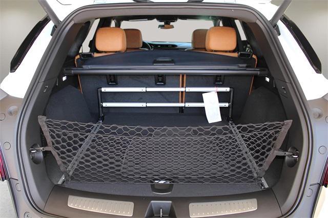 new 2025 Cadillac XT5 car, priced at $51,715