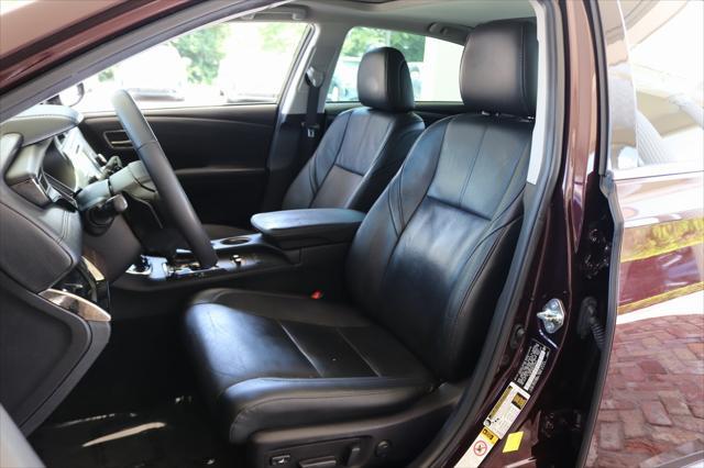 used 2015 Toyota Avalon car, priced at $15,997