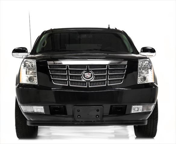 used 2013 Cadillac Escalade EXT car, priced at $30,999