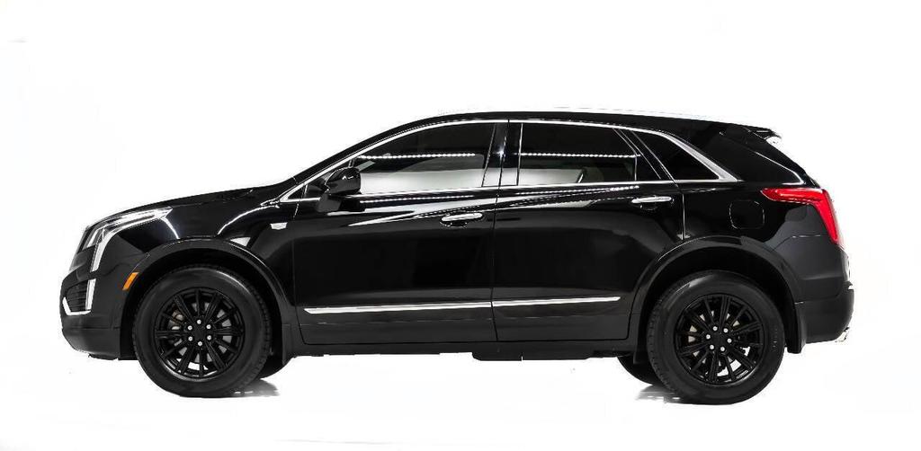 used 2019 Cadillac XT5 car, priced at $19,999