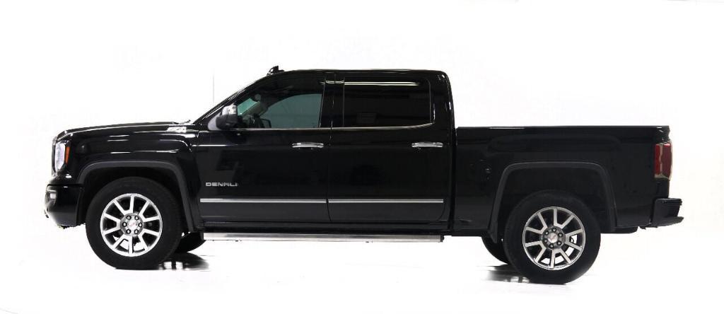 used 2017 GMC Sierra 1500 car, priced at $27,999