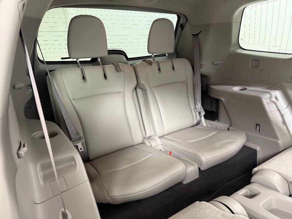 used 2013 Toyota Highlander car, priced at $15,999