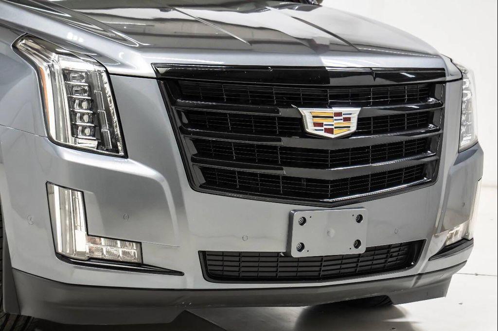 used 2020 Cadillac Escalade car, priced at $29,999