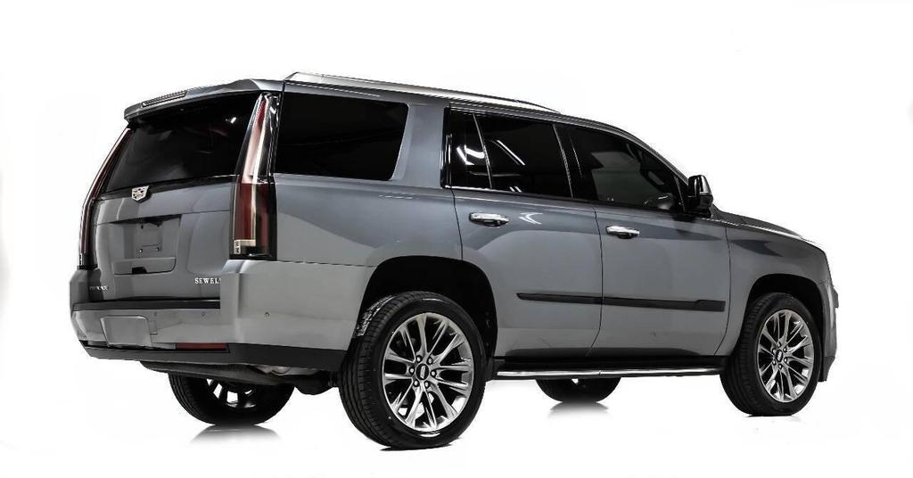 used 2020 Cadillac Escalade car, priced at $29,999