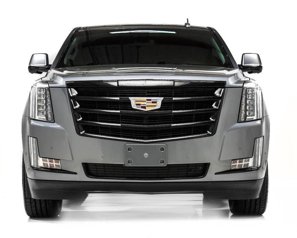 used 2020 Cadillac Escalade car, priced at $29,999