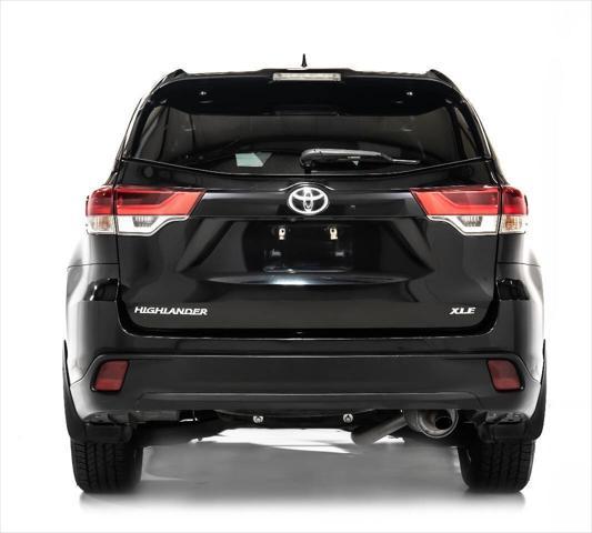 used 2019 Toyota Highlander car, priced at $26,999