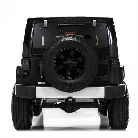 used 2015 Jeep Wrangler Unlimited car, priced at $24,999