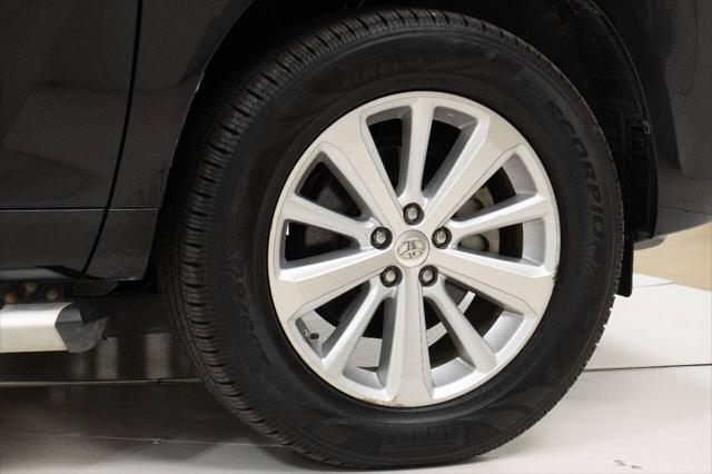 used 2008 Toyota Highlander Hybrid car, priced at $9,999