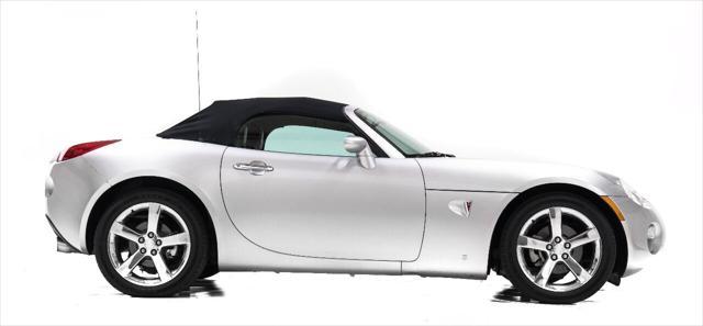 used 2007 Pontiac Solstice car, priced at $12,999