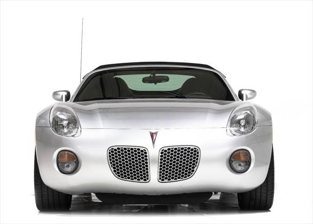 used 2007 Pontiac Solstice car, priced at $12,999