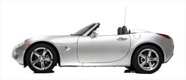 used 2007 Pontiac Solstice car, priced at $12,999