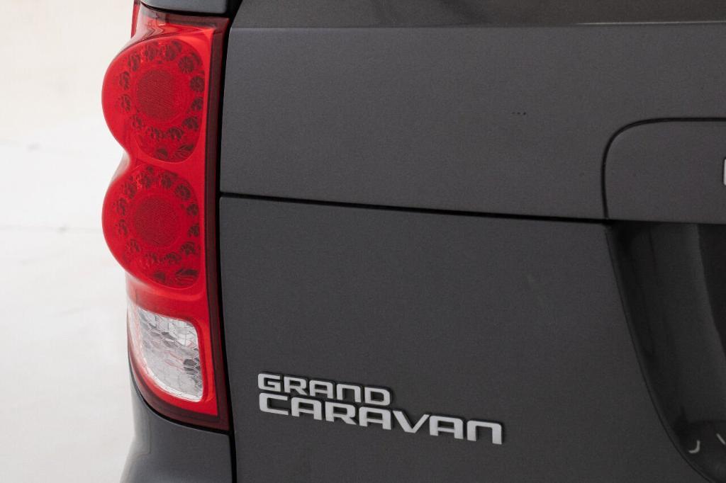 used 2016 Dodge Grand Caravan car, priced at $8,999