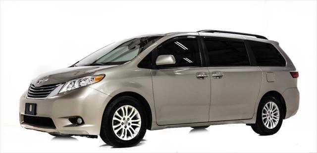 used 2017 Toyota Sienna car, priced at $17,999