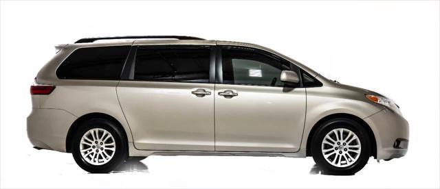 used 2017 Toyota Sienna car, priced at $17,999