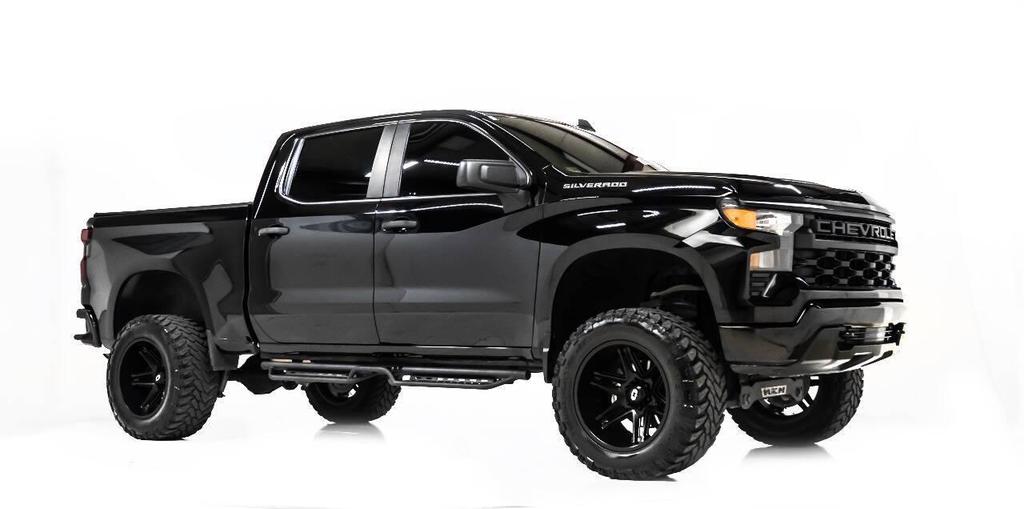 used 2022 Chevrolet Silverado 1500 car, priced at $38,999