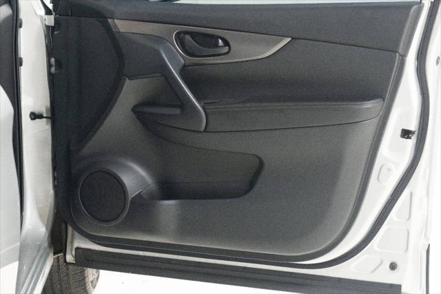 used 2022 Nissan Rogue Sport car, priced at $17,999