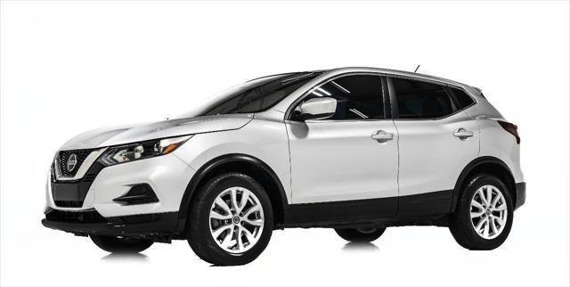 used 2022 Nissan Rogue Sport car, priced at $17,999