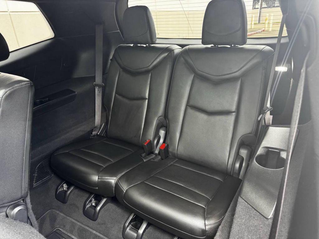 used 2020 Cadillac XT6 car, priced at $20,999