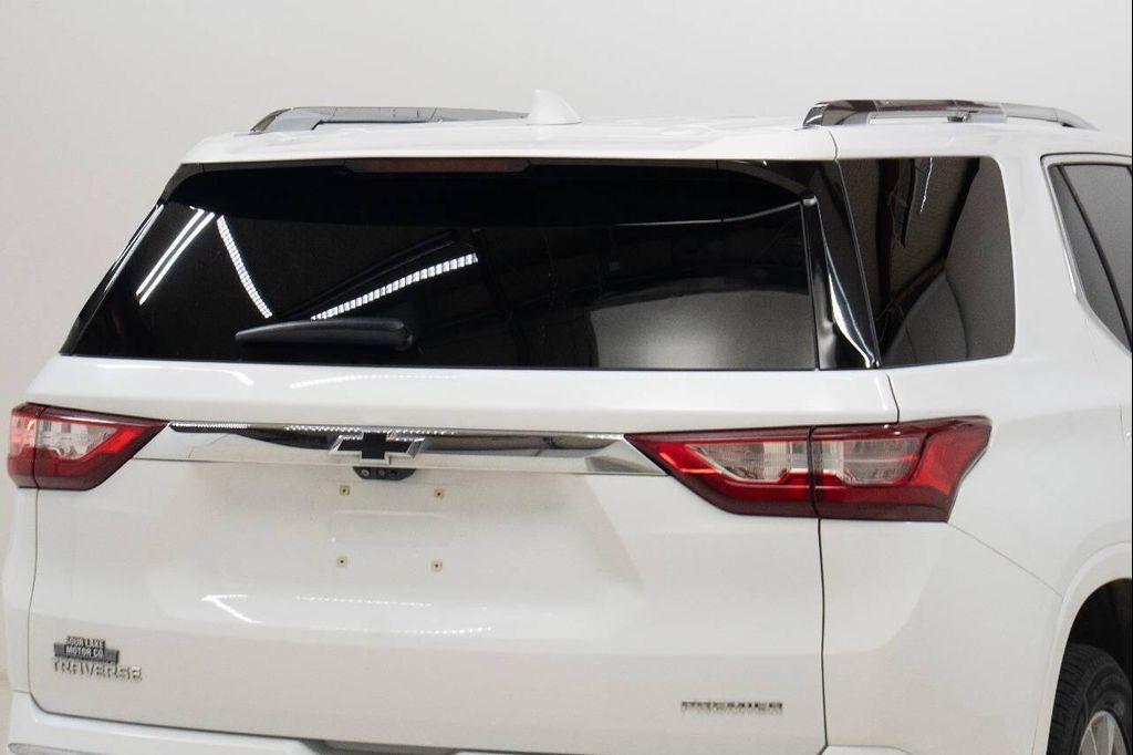 used 2021 Chevrolet Traverse car, priced at $26,999