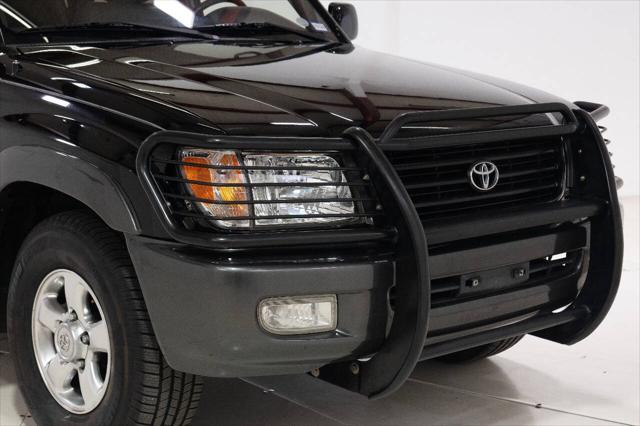 used 2001 Toyota Land Cruiser car, priced at $18,999