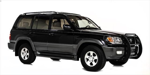 used 2001 Toyota Land Cruiser car, priced at $18,999