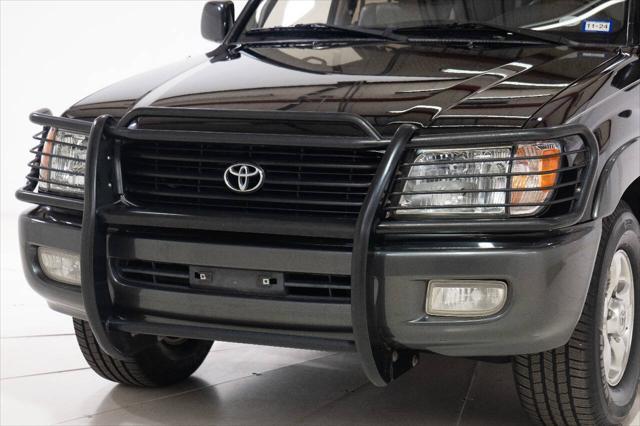 used 2001 Toyota Land Cruiser car, priced at $18,999