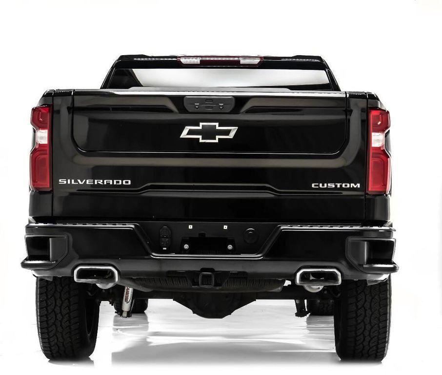 used 2022 Chevrolet Silverado 1500 car, priced at $39,999