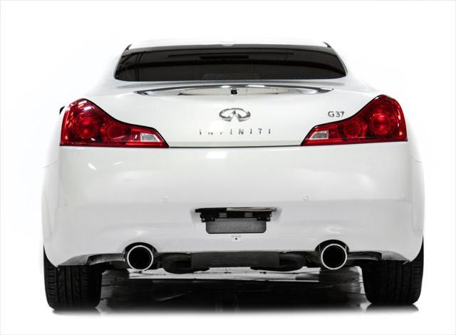 used 2011 INFINITI G37 car, priced at $14,999