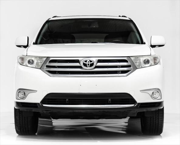 used 2012 Toyota Highlander car, priced at $9,999