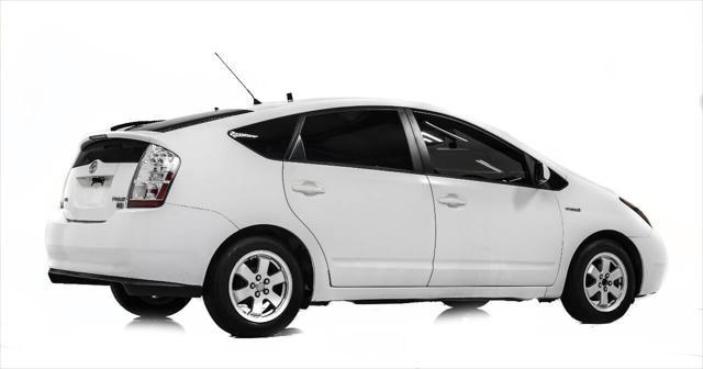 used 2006 Toyota Prius car, priced at $9,995