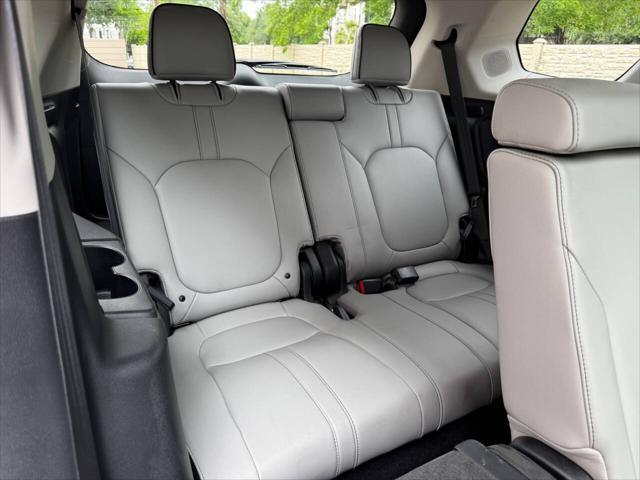 used 2023 Honda Pilot car, priced at $35,995