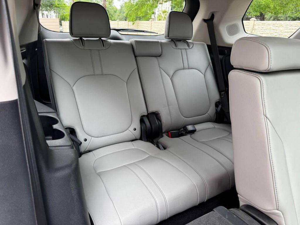 used 2023 Honda Pilot car, priced at $35,999
