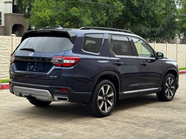 used 2023 Honda Pilot car, priced at $35,995
