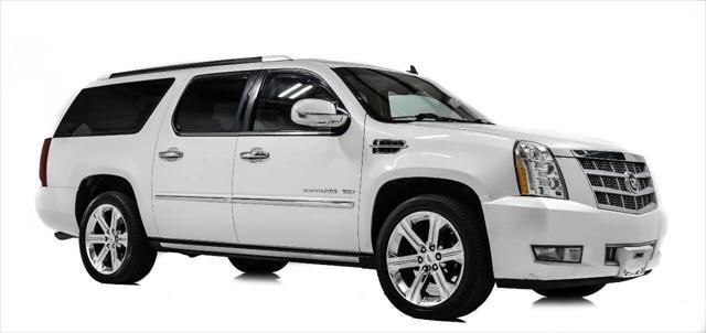 used 2011 Cadillac Escalade ESV car, priced at $15,999