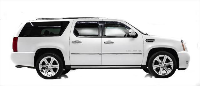used 2011 Cadillac Escalade ESV car, priced at $15,999