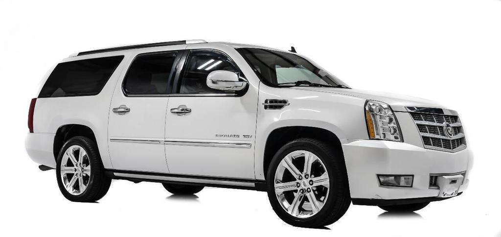 used 2011 Cadillac Escalade ESV car, priced at $13,999